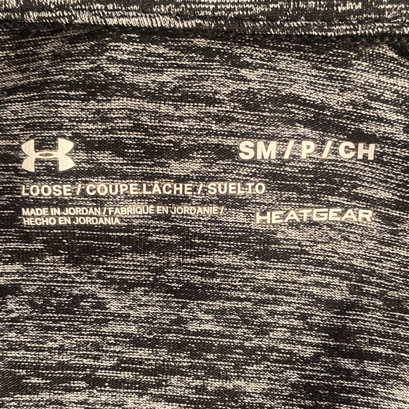 Under Armour Women's Gray Quarter-Zip Lightweight  Pullover Size SM/P/CH - Picture 2 of 7